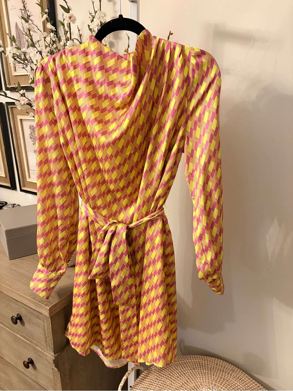 Chloe Dao Boutique Yellow and Pink Geometric Long-Sleeve Belted Dress